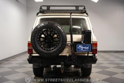 1989 Toyota Land Cruiser FJ62 LS Restomod