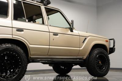 1989 Toyota Land Cruiser FJ62 LS Restomod
