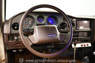 1989 Toyota Land Cruiser FJ62 LS Restomod