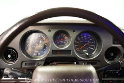 1989 Toyota Land Cruiser FJ62 LS Restomod