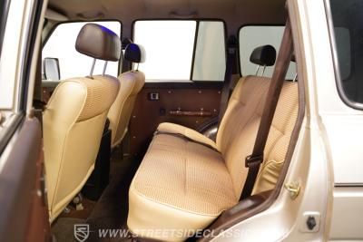 1989 Toyota Land Cruiser FJ62 LS Restomod
