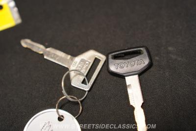 1989 Toyota Land Cruiser FJ62 LS Restomod