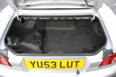 2004 Mazda MX-5 1.8I