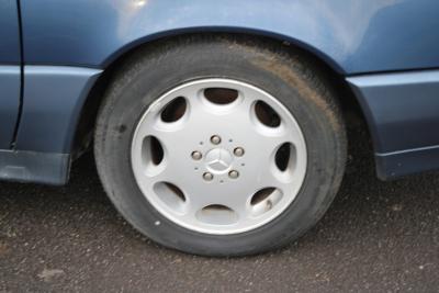 1993 Mercedes - Benz 500 SL AUTO