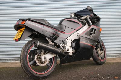 1988 Kawasaki ZX4 400G