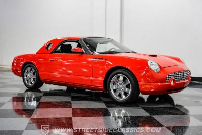 2002 Ford Thunderbird