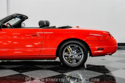 2002 Ford Thunderbird