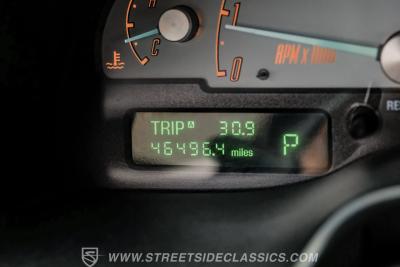 2002 Ford Thunderbird