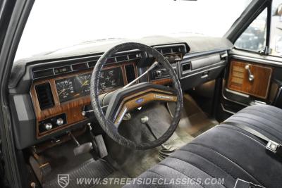 1983 Ford F-250 XLT 4x4