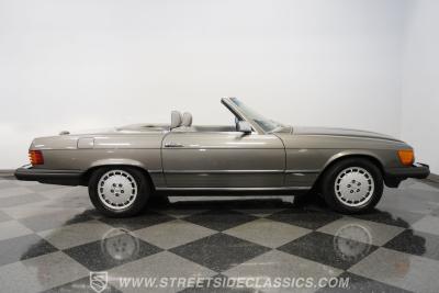 1985 Mercedes - Benz 380