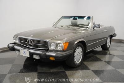 1985 Mercedes - Benz 380