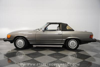 1985 Mercedes - Benz 380