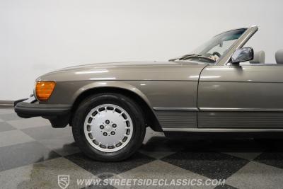 1985 Mercedes - Benz 380