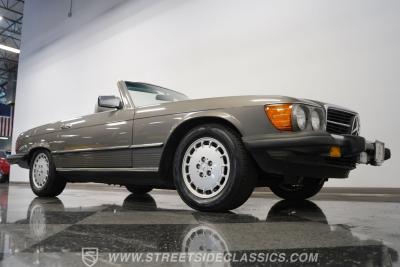 1985 Mercedes - Benz 380