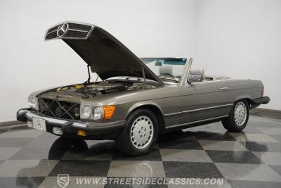 1985 Mercedes - Benz 380