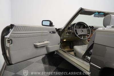 1985 Mercedes - Benz 380