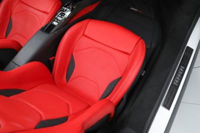 2024 Ferrari 296 GTS