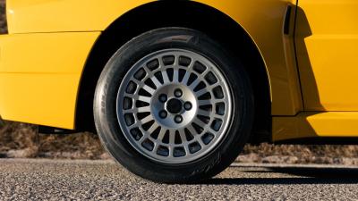 1992 Lancia Delta HF Integrale Evoluzione &ldquo;Giallo Ferrari&rdquo;