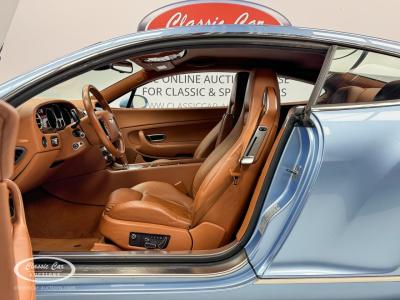 2005 Bentley Continental