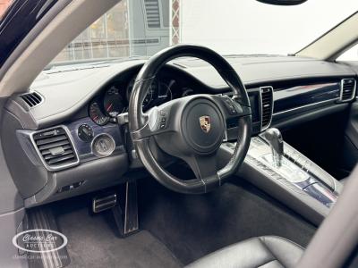 2011 Porsche Panamera