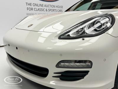 2011 Porsche Panamera