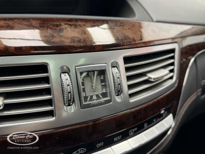 2011 Mercedes - Benz S63