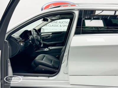 2011 Mercedes - Benz E350