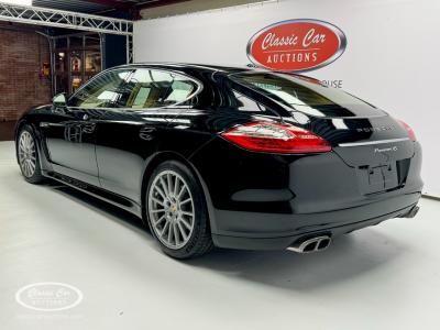 2011 Porsche Panamera