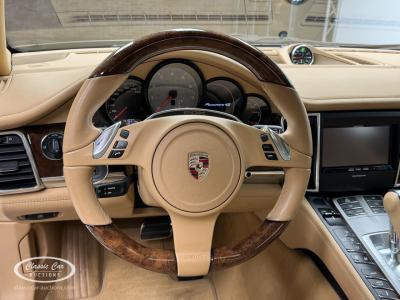 2011 Porsche Panamera