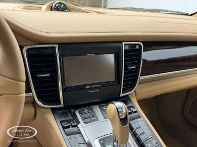 2011 Porsche Panamera