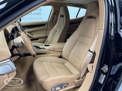 2011 Porsche Panamera