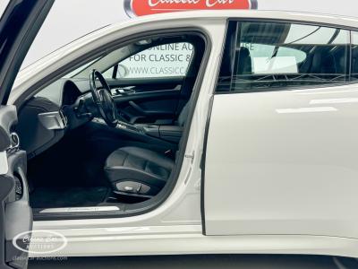 2010 Porsche Panamera