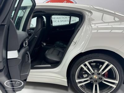 2010 Porsche Panamera