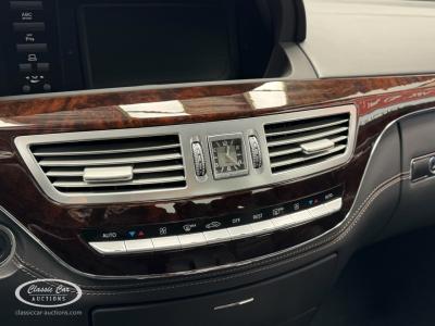 2013 Mercedes - Benz S63