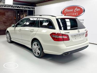 2010 Mercedes - Benz Estate E500
