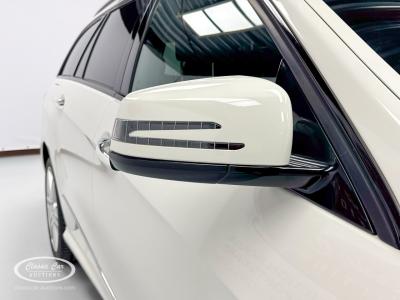 2010 Mercedes - Benz Estate E500