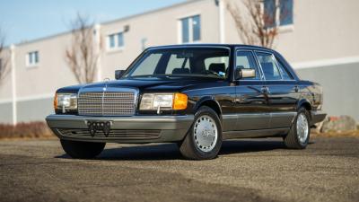 1988 Mercedes - Benz 560 SEL