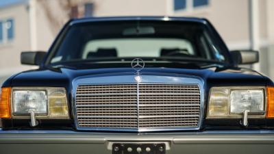 1988 Mercedes - Benz 560 SEL