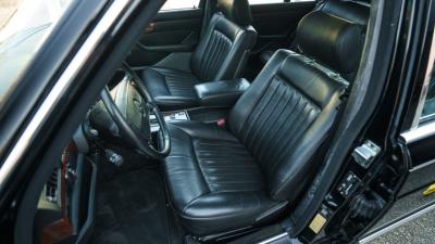 1988 Mercedes - Benz 560 SEL