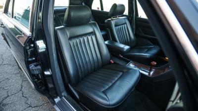 1988 Mercedes - Benz 560 SEL