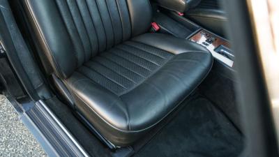 1988 Mercedes - Benz 560 SEL