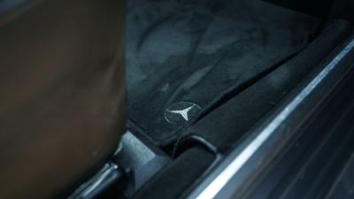 1988 Mercedes - Benz 560 SEL