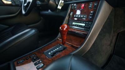 1988 Mercedes - Benz 560 SEL