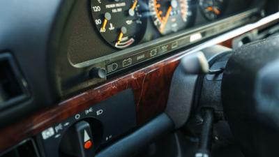 1988 Mercedes - Benz 560 SEL