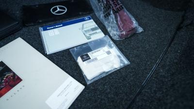 1988 Mercedes - Benz 560 SEL