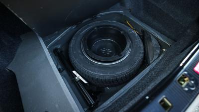 1988 Mercedes - Benz 560 SEL