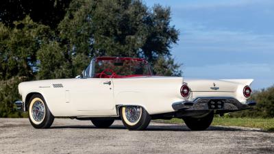 1957 Ford Thunderbird