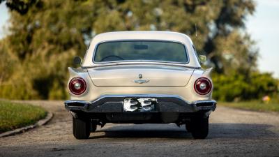 1957 Ford Thunderbird