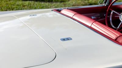 1957 Ford Thunderbird