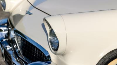 1957 Ford Thunderbird